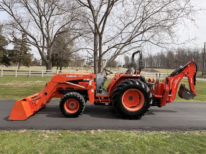 2002 Kubota Grand L3710 Tractor Loader Backhoe - Image 21