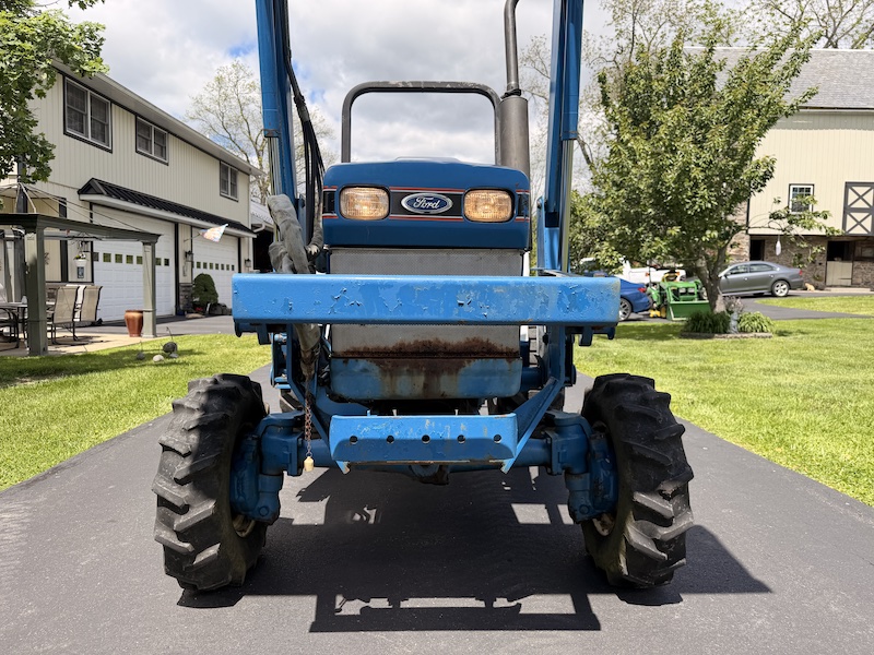 1989 Ford 1320 Tractor Loader - Image 13
