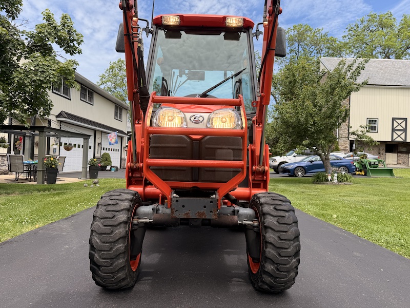 2012 Kubota B3000 Tractor Loader Cab - Image 14