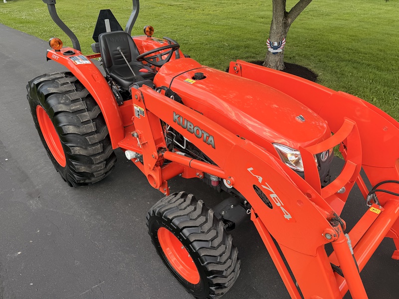 2013 Kubota L4600 Tractor Loader - Image 8