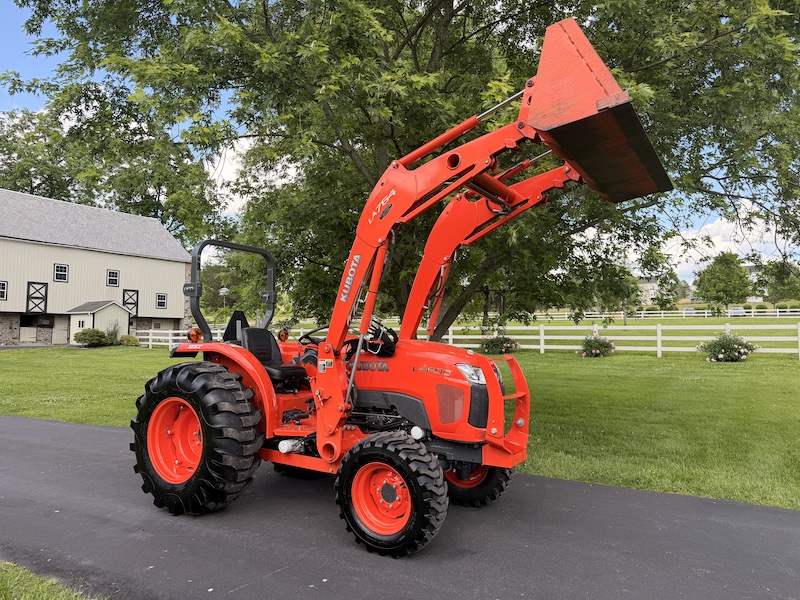 2013 Kubota L4600 Tractor Loader - Image 14
