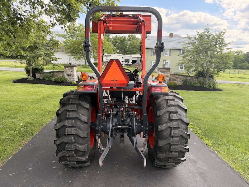 2013 Kubota L4600 Tractor Loader - Image 17