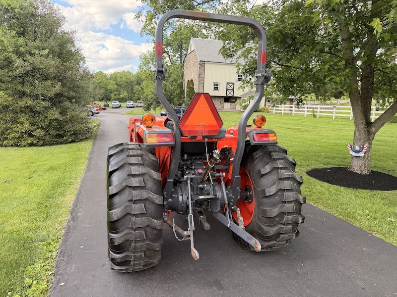 2013 Kubota L4600 Tractor Loader - Image 26