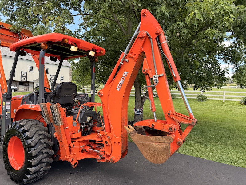 2014 Kubota L45 Commercial Tractor Loader Backhoe - Image 31