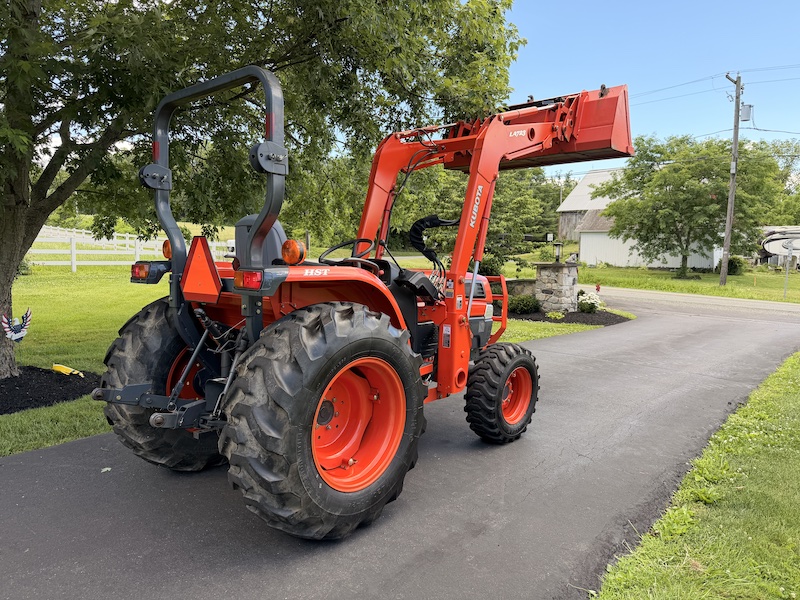 2002 Kubota Grand L3130 Tractor Loader - Image 16