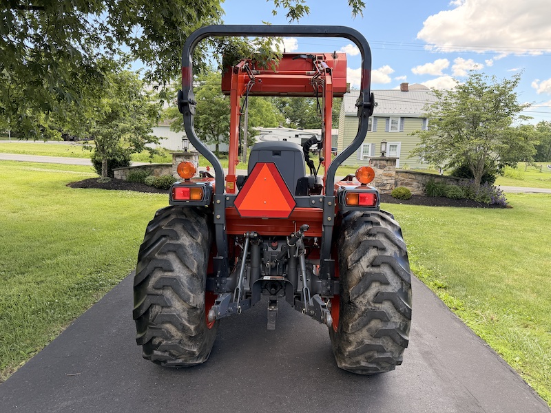 2002 Kubota Grand L3130 Tractor Loader - Image 17