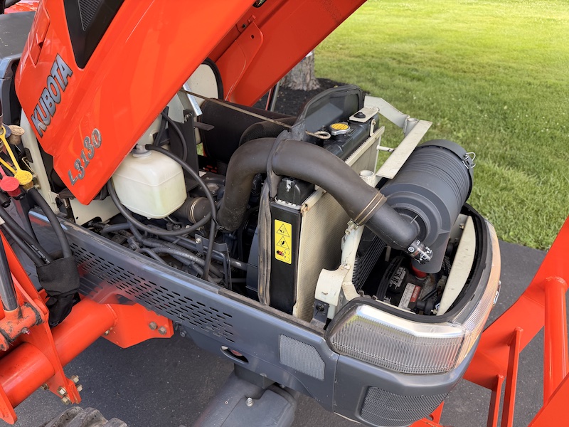2002 Kubota Grand L3130 Tractor Loader - Image 19