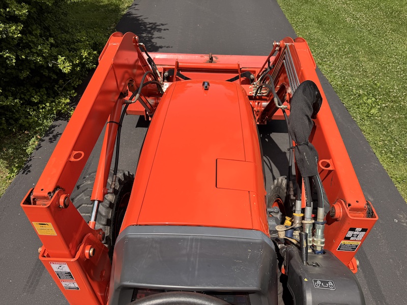 2002 Kubota Grand L3130 Tractor Loader - Image 31
