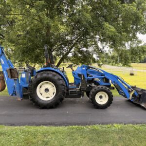 2005 New Holland TC55DA Tractor Loader Backhoe
