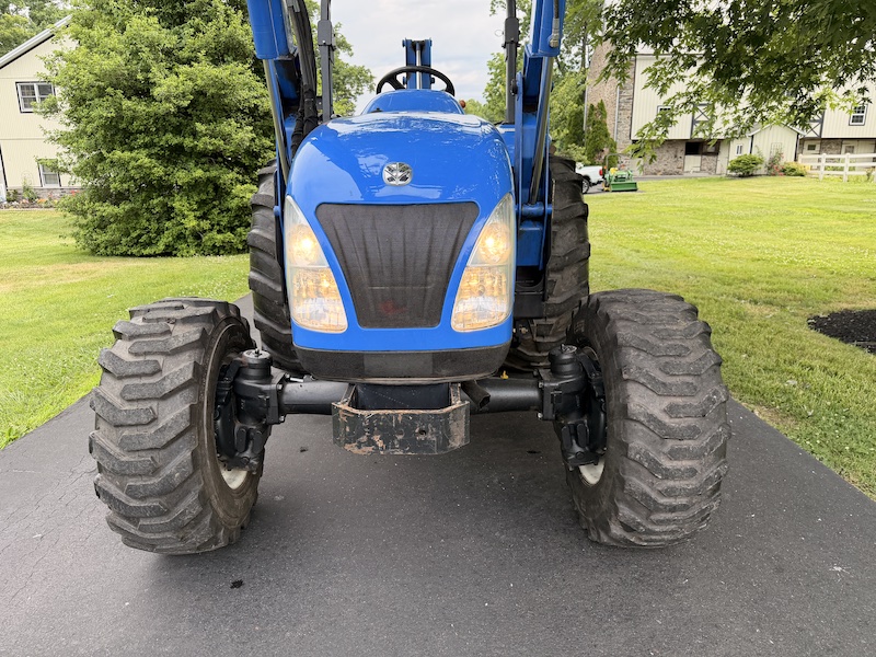 2005 New Holland TC55DA Tractor Loader Backhoe - Image 14