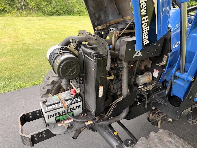 2005 New Holland TC55DA Tractor Loader Backhoe - Image 15
