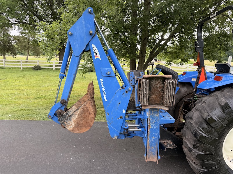 2005 New Holland TC55DA Tractor Loader Backhoe - Image 17