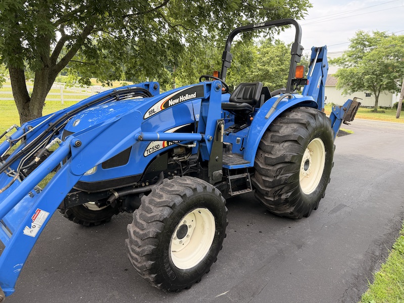 2005 New Holland TC55DA Tractor Loader Backhoe - Image 23