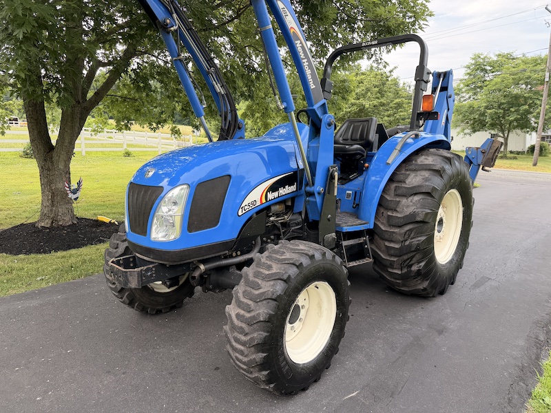 2005 New Holland TC55DA Tractor Loader Backhoe - Image 33