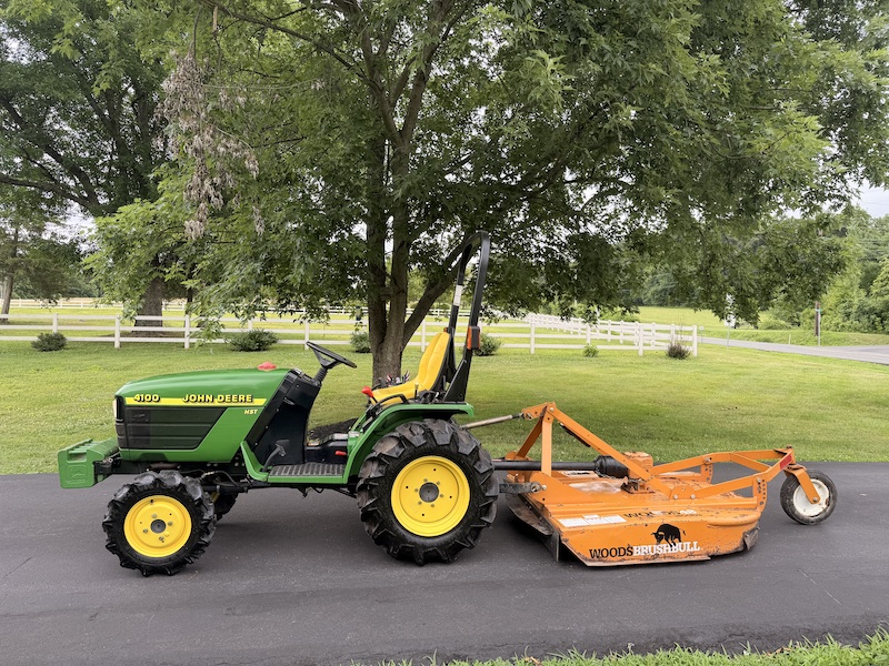 1999 John Deere 4100 Tractor Woods Mower - Image 11