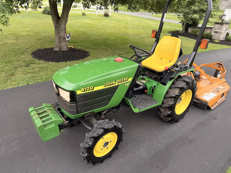 1999 John Deere 4100 Tractor Woods Mower - Image 13