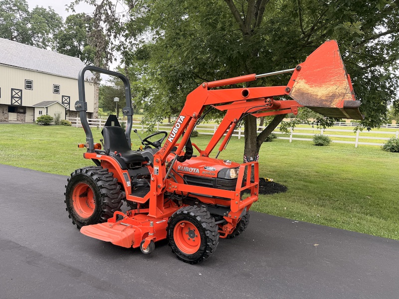 2004 Kubota B7610 Tractor Loader Mower - Image 15