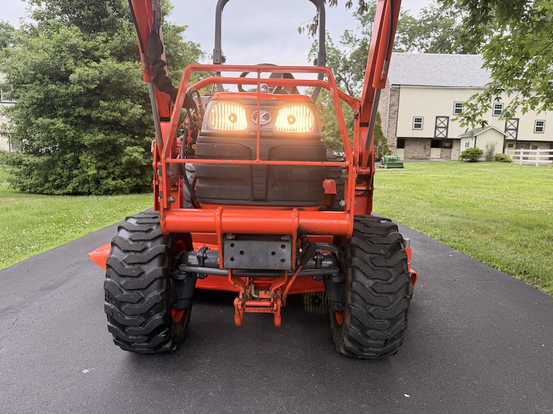 2004 Kubota B7610 Tractor Loader Mower - Image 16