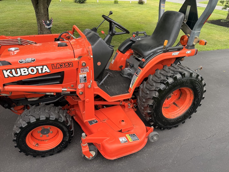 2004 Kubota B7610 Tractor Loader Mower - Image 21