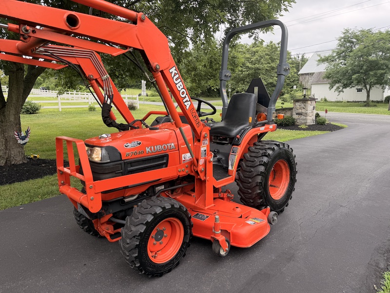 2004 Kubota B7610 Tractor Loader Mower - Image 25