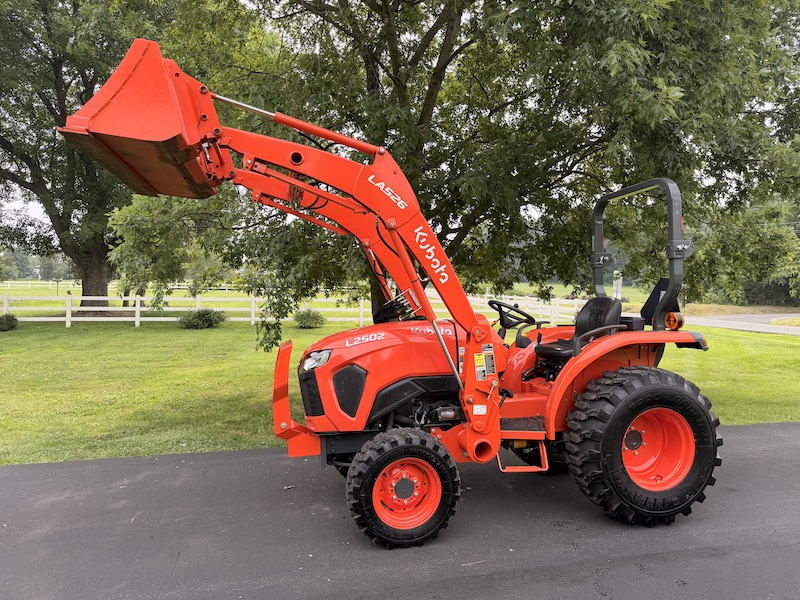 2024 Kubota L2502 Tractor Loader - Image 24