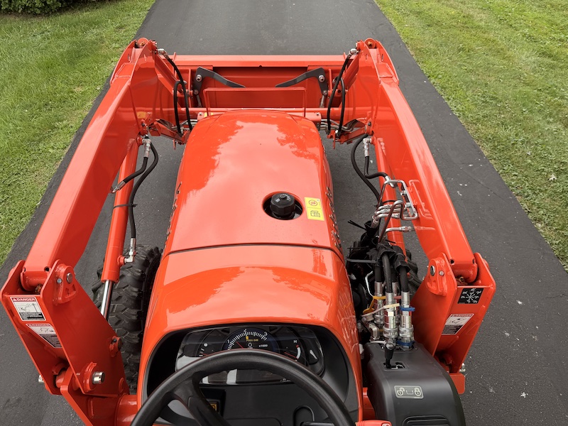2024 Kubota L2502 Tractor Loader - Image 29