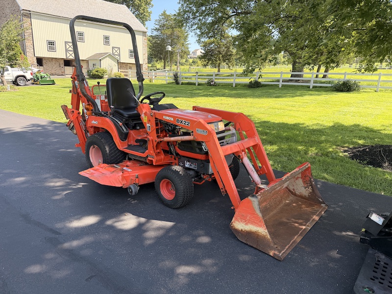 2003 Kubota BX22 Tractor Loader Backhoe Mower Snowplow Snowblower - Image 4