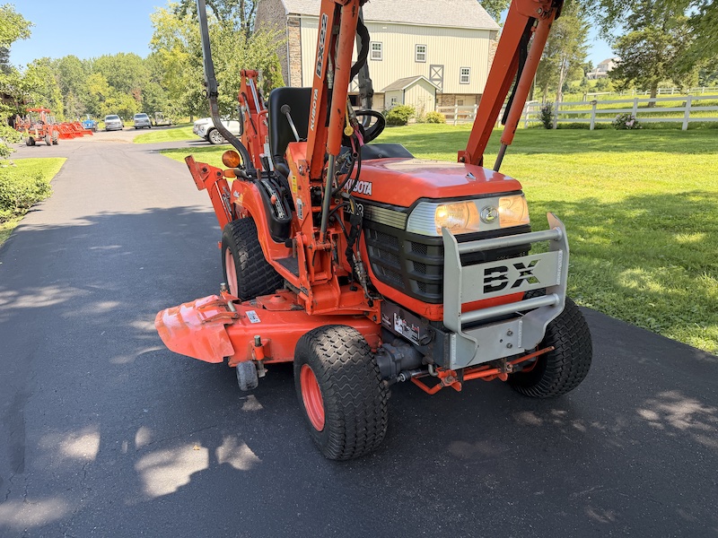 2003 Kubota BX22 Tractor Loader Backhoe Mower Snowplow Snowblower - Image 9