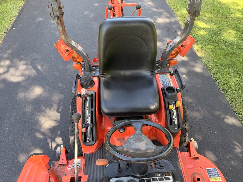2003 Kubota BX22 Tractor Loader Backhoe Mower Snowplow Snowblower - Image 10