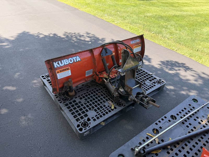 2003 Kubota BX22 Tractor Loader Backhoe Mower Snowplow Snowblower - Image 23