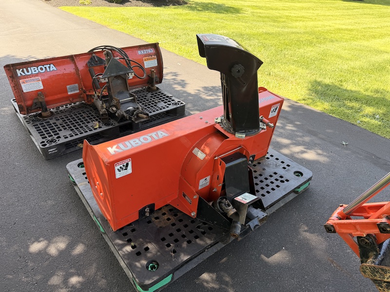 2003 Kubota BX22 Tractor Loader Backhoe Mower Snowplow Snowblower - Image 24