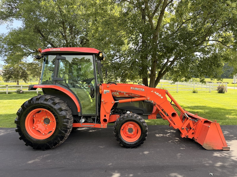 2009 Kubota Grand L5740 Tractor Loader Cab