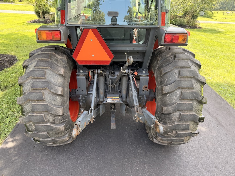 2009 Kubota Grand L5740 Tractor Loader Cab - Image 14