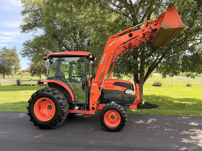 2009 Kubota Grand L5740 Tractor Loader Cab - Image 15