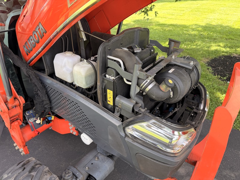 2009 Kubota Grand L5740 Tractor Loader Cab - Image 19