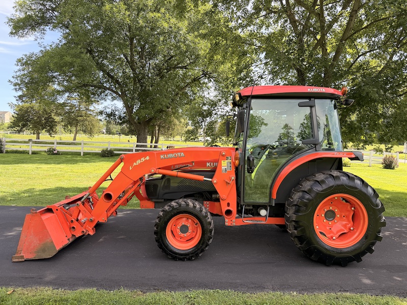 2009 Kubota Grand L5740 Tractor Loader Cab - Image 34