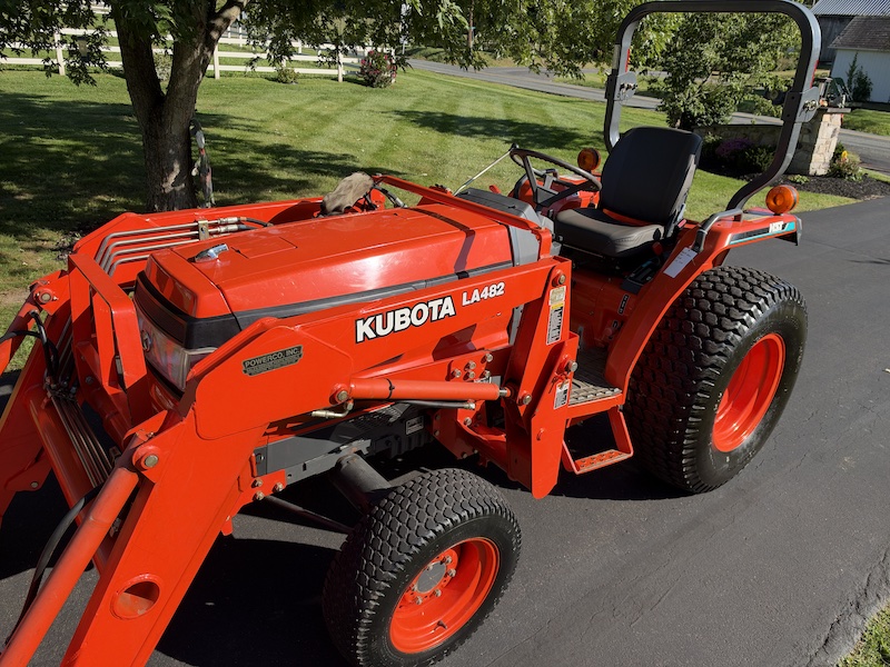 2002 Kubota Grand L3010 Tractor Loader - Image 14