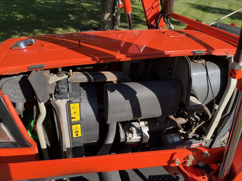 2002 Kubota Grand L3010 Tractor Loader - Image 22