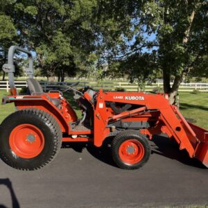 2001 Kubota Grand L3010 Tractor Loader