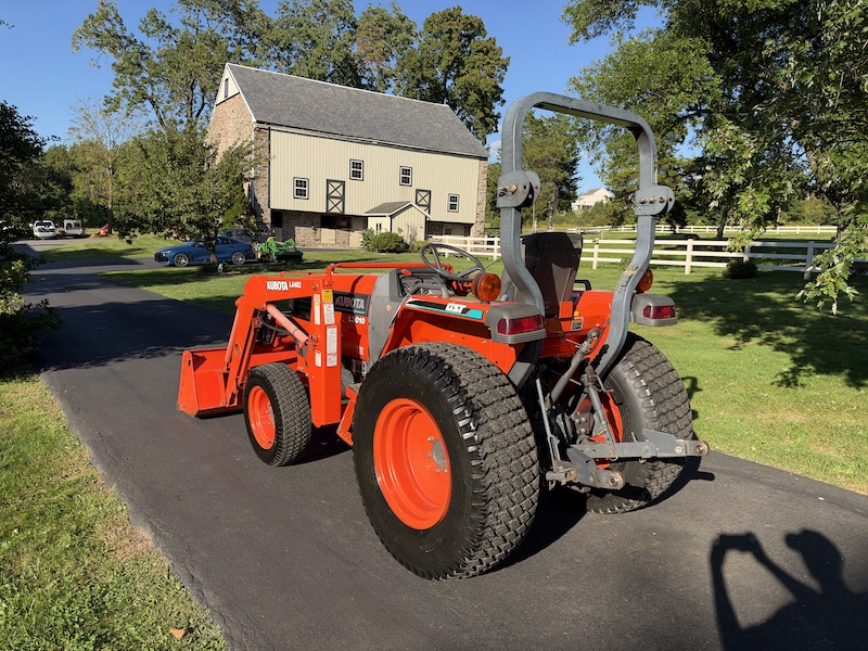 2001 Kubota Grand L3010 Tractor Loader - Image 17