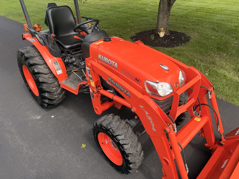 2013 Kubota B3300 Tractor Loader - Image 8