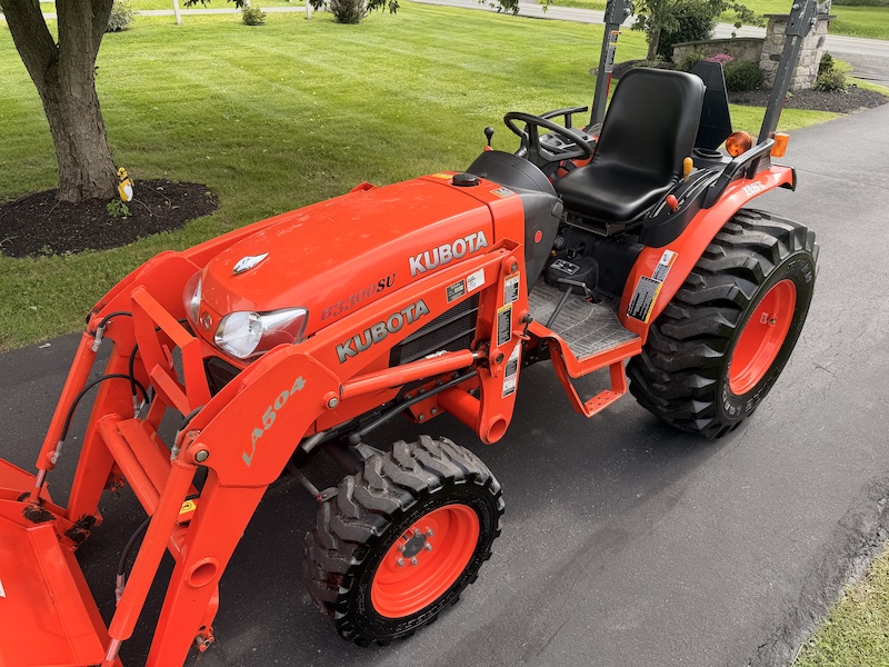 2013 Kubota B3300 Tractor Loader - Image 18
