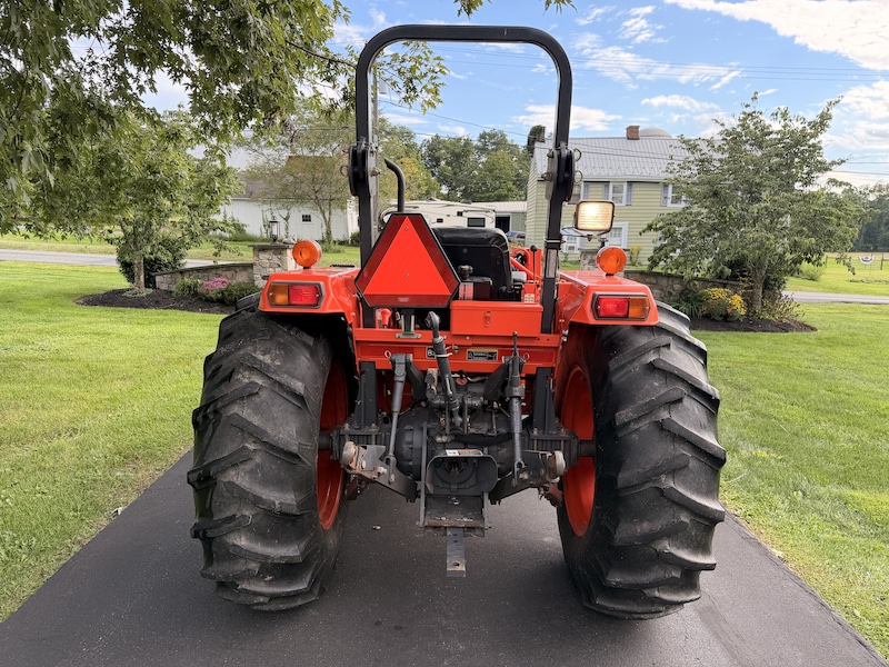 2003 Kubota M4900 Tractor Loader - Image 19