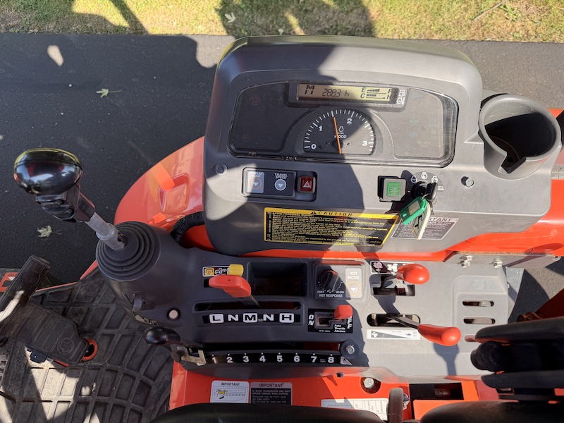 2010 Kubota L45 Tractor Loader Backhoe - Image 33