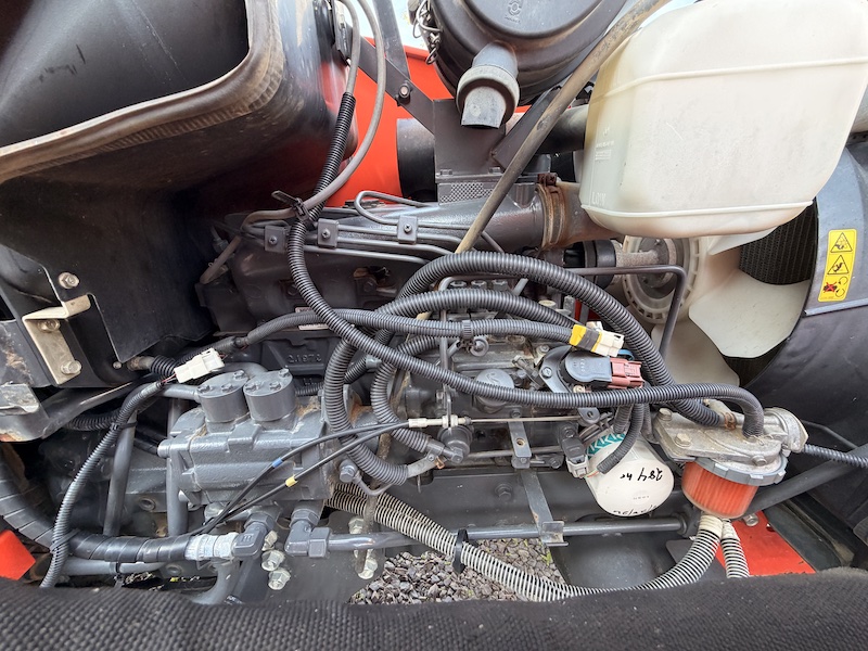 2010 Kubota L45 Tractor Loader Backhoe - Image 36
