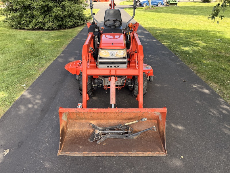 2003 Kubota BX23 Tractor Loader Backhoe Mower - Image 5